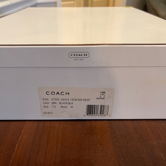 Coach Snow Boots - Picture 6 of 6